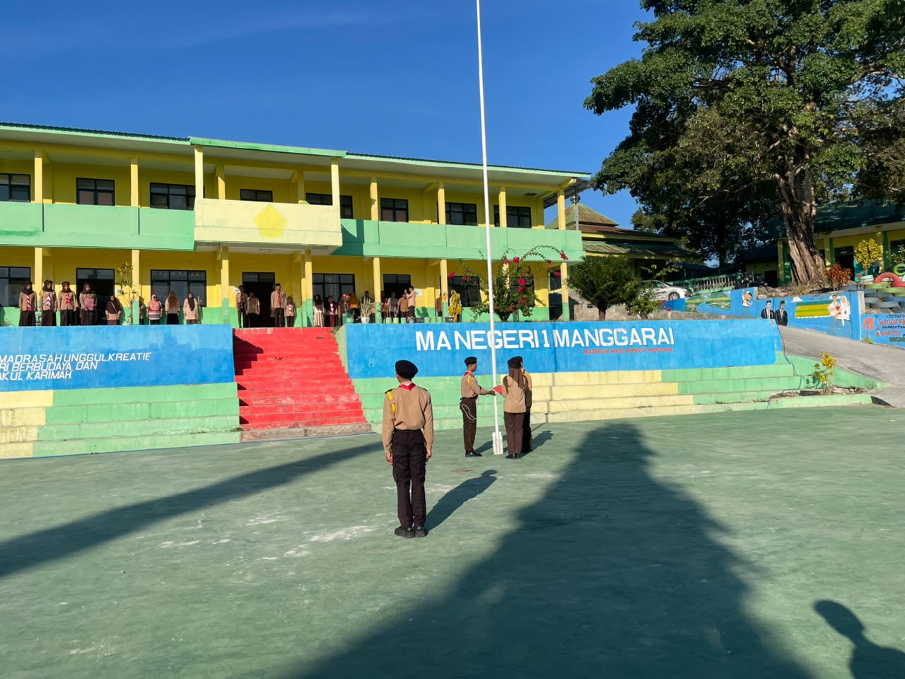 MAN 1 Manggarai Peringati Hari Pramuka ke-65 dengan Semangat Pengabdian dan Kebersamaan